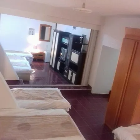 Exclusive Old Town Apartment *
