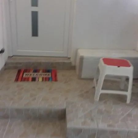 Exclusive Old Town Apartment *